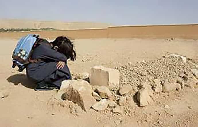 بكاء المجدين